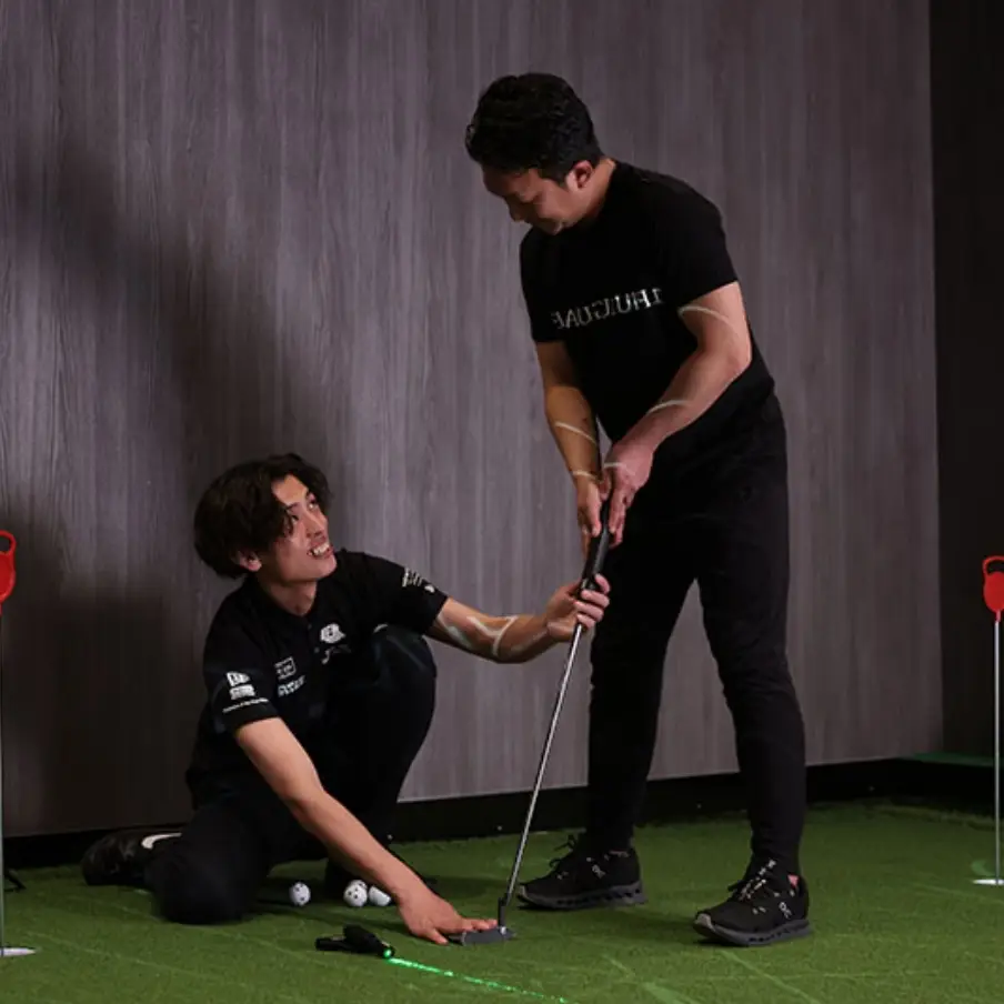 インドアゴルフ個人トレーニング風景